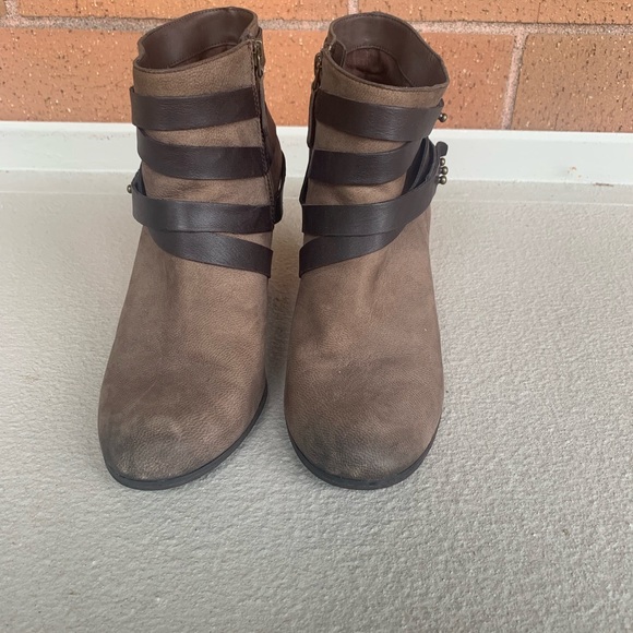 BP rustic brown booties with stud detailing - Picture 2 of 6